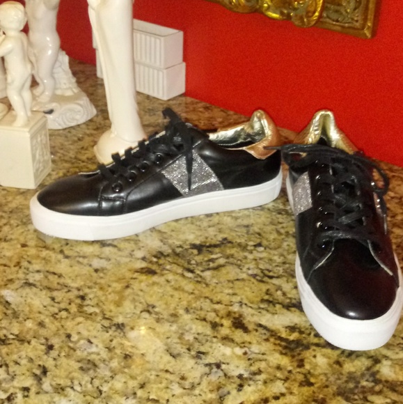*Steven Natural Comfort Cory Leather Sneakers - Picture 3 of 7